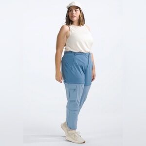 💚🌼NWT NEW The North Face Women's Bridgeway Zip Off Pants Blue Convertible 3 Way